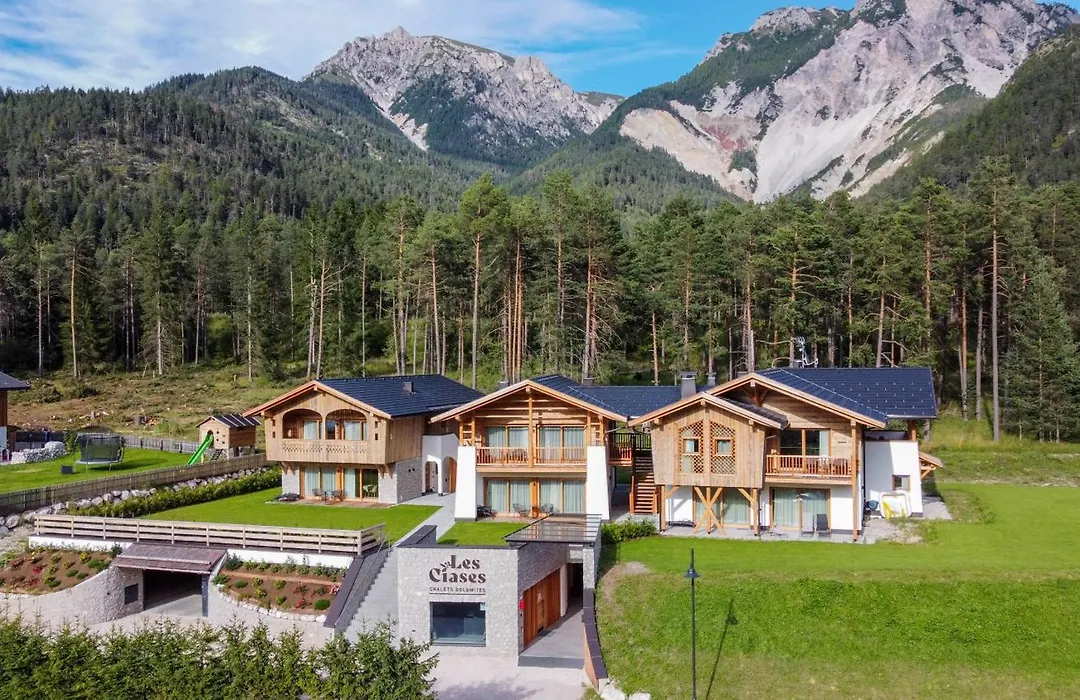 Les Ciases Chalets Dolomites-1
