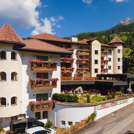 Almhof Hotel Call-2